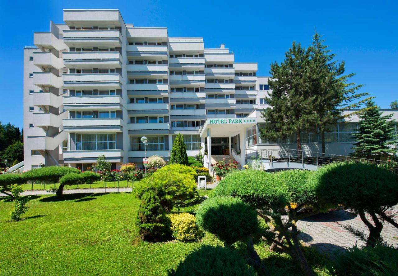 Hotel Park Piest'any Exteriör bild